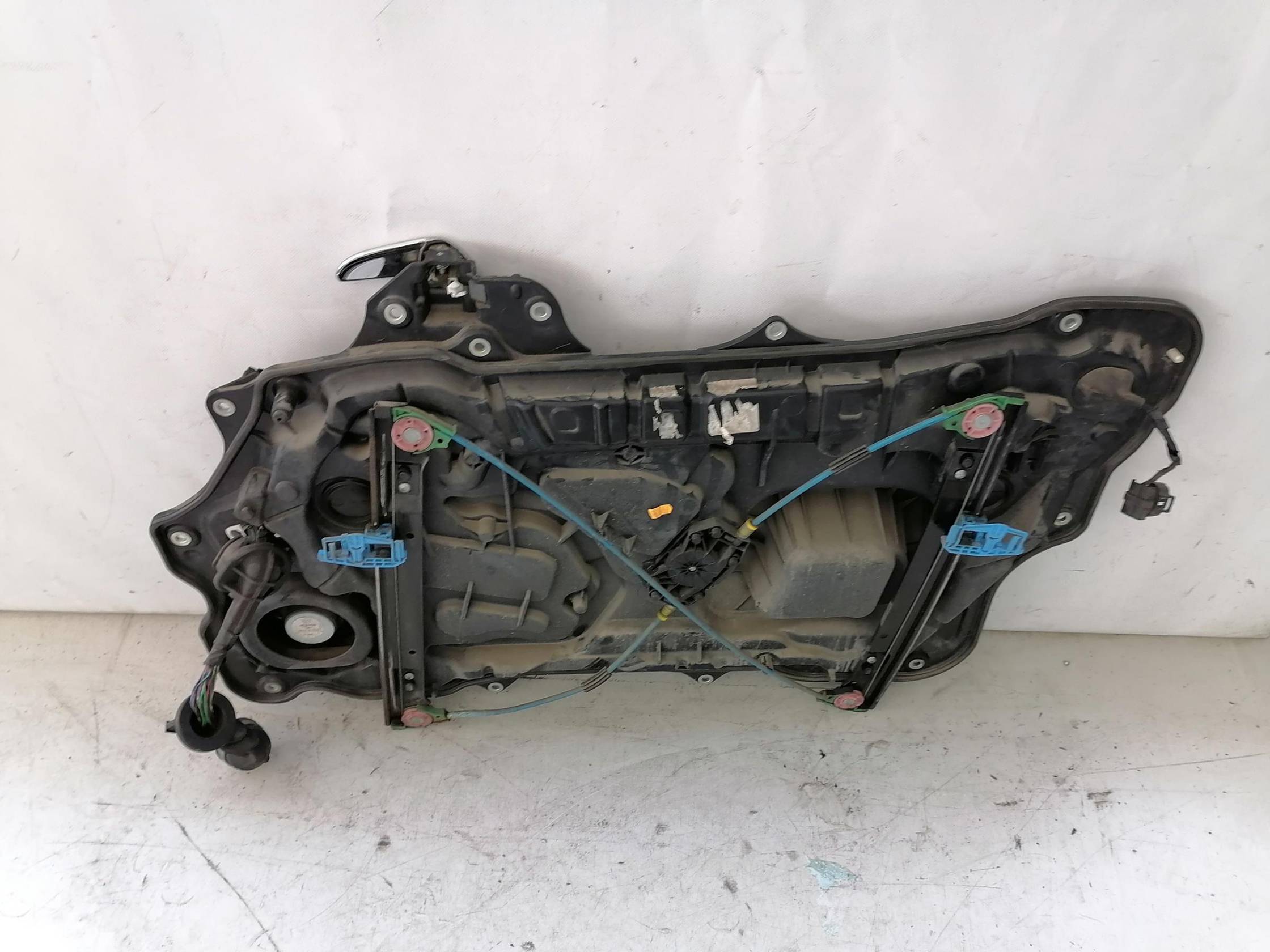 Alzacristallo elettr. porta ant. sx.